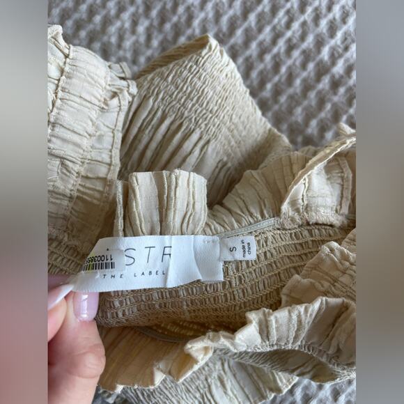 Astr The Label Twiggy Smocked Top Size Small - Picture 10 of 14